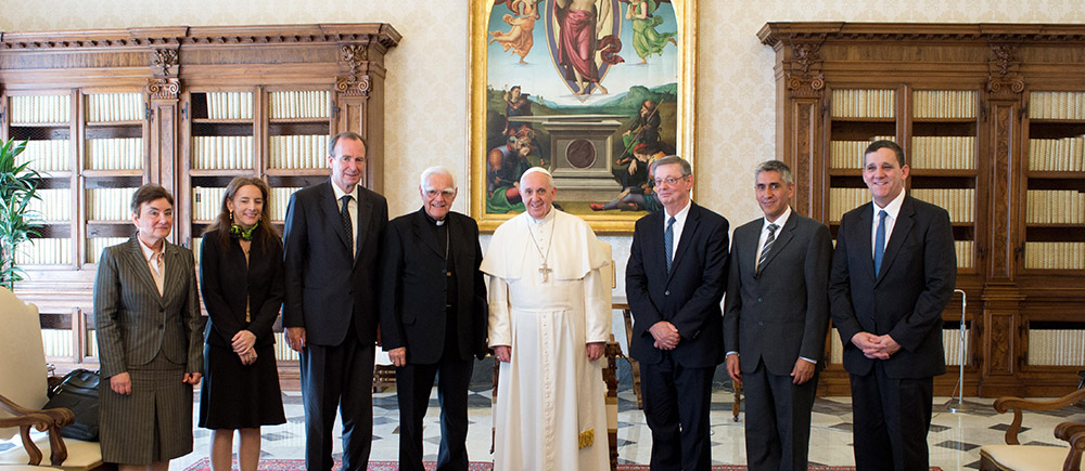 La délégation du BICE reçue par le Pape François en audience privée