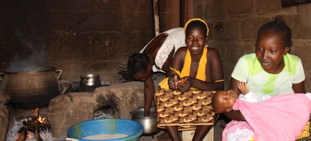 A fresh start for young girls in distress in Mali
