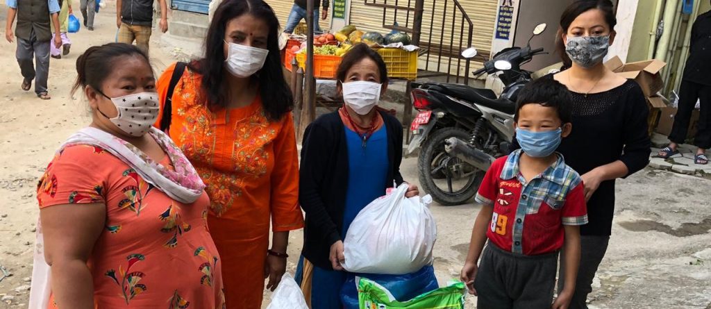 Distributions alimentaires Népal
