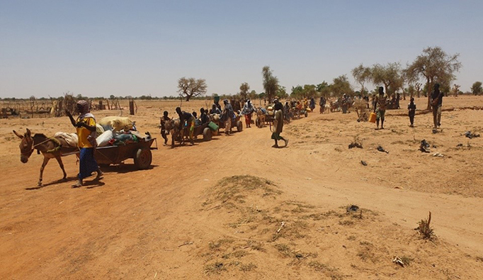 Burkina Faso enfants familles déplacés internes pour fuir les conflits armés